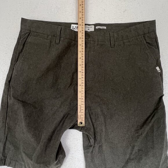 Quiksilver Shorts Men's Sz 40 Green Straight Fit Chino Flat Front Casual Shorts - Picture 8 of 10